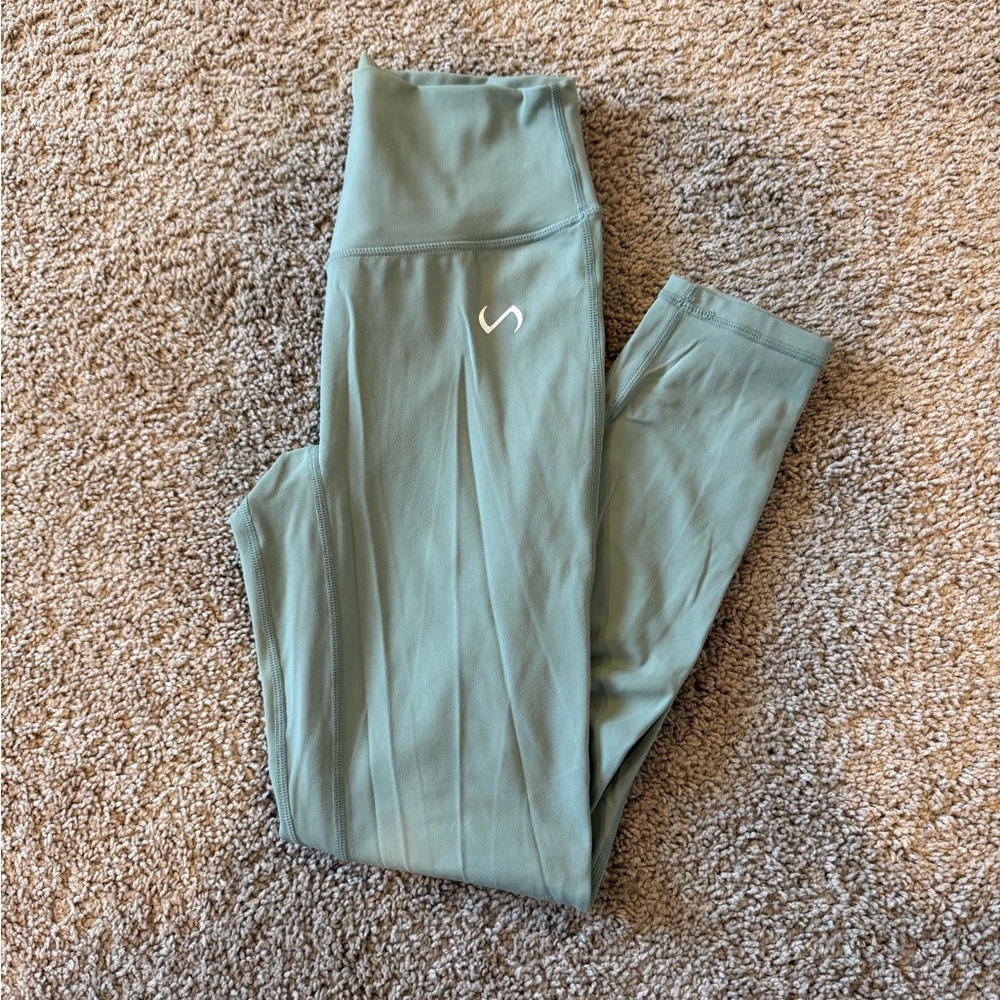 Women’s TLF Green Leggings